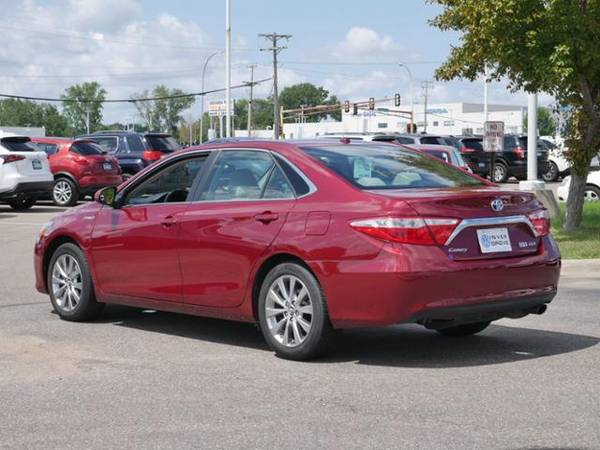 2017 Toyota Camry Hybrid XLE for sale in Inver Grove Heights, MN – photo 6