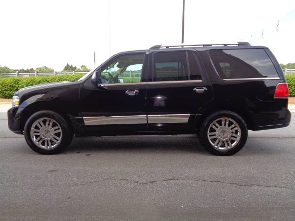 2007 Lincoln Navigator 130, 000 Miles - - by dealer for sale in Greenville, SC – photo 11