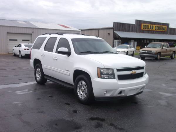 2011 Chevy Tahoe LT Third Row - - by dealer - vehicle for sale in Jonesboro, AR – photo 3