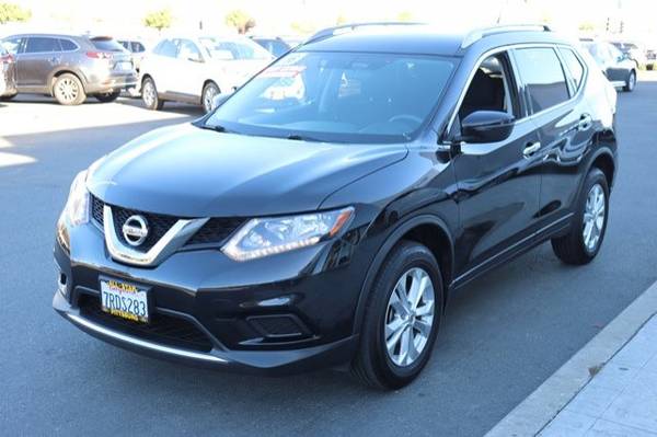 2016 *Nissan* *Rogue* SV hatchback Magnetic Black for sale in Pittsburg, CA – photo 13