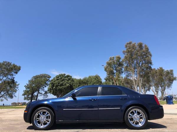 2006 Chrysler 300 Touring leather, GPS - - by dealer for sale in Chula vista, CA – photo 3