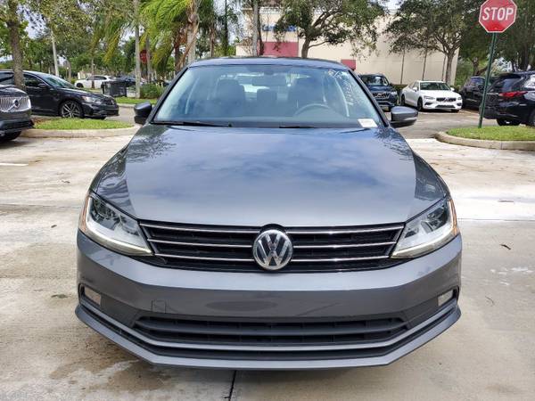 2017 *Volkswagen* *Jetta* *1.8T SEL Automatic* Plati - cars & trucks... for sale in Coconut Creek, FL – photo 2