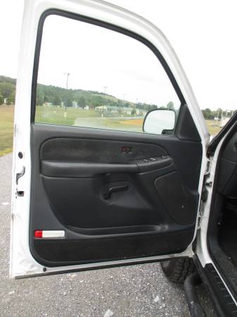2002 Chevy Silverado Extended Cab 4x4 for sale in Waynesboro, WV – photo 11