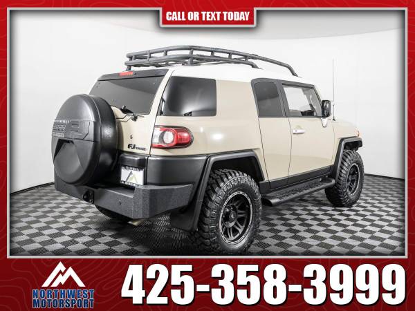 Lifted 2013 Toyota FJ Cruiser 4x4 - - by dealer for sale in Lynnwood, WA – photo 5