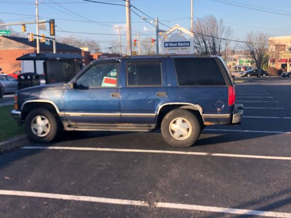 1997 tahoe 4x4 125k - cars & trucks - by owner - vehicle automotive... for sale in Middletown, RI – photo 4