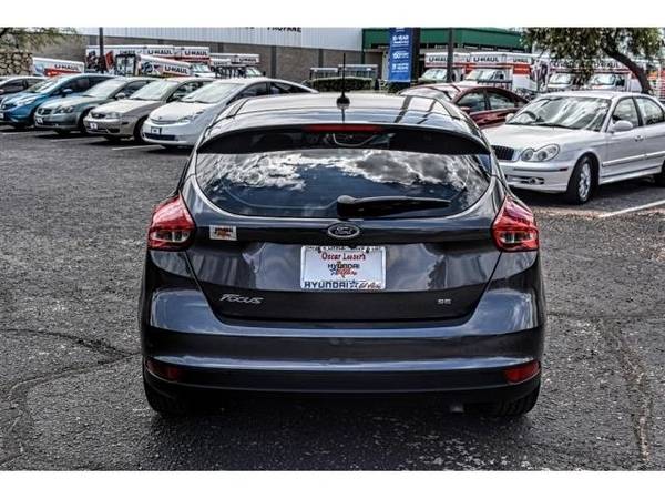 2017 Ford Focus SE hatchback Gray for sale in El Paso, TX – photo 4