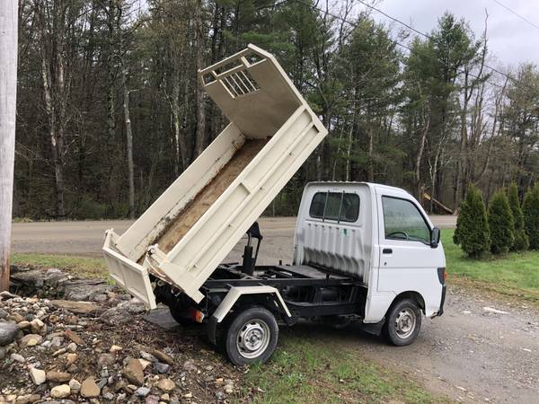 1996 Daihatsu Hijet Dump Mini Truck 4wd 5 Speed - - by for sale in alstead, NH – photo 4