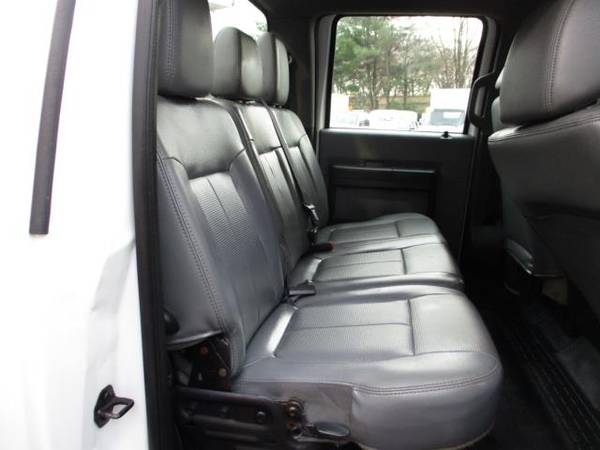 2011 Ford Super Duty F-450 DRW CREW CAB * DIESEL 67K * CAB CHASSIS -... for sale in south amboy, LA – photo 22