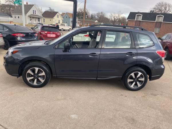 2018 Subaru Forester Premium *37K Low-Miles!* - cars & trucks - by... for sale in Lincoln, NE – photo 5