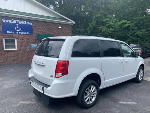2018 Dodge Grand Caravan SXT handicap wheelchair van - cars for sale in dallas, GA – photo 6