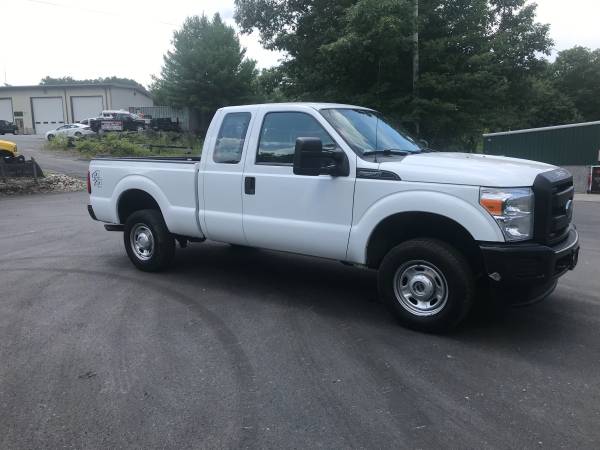 2016 Ford F250 extended cab 4x4 for sale in Upton, ME – photo 4
