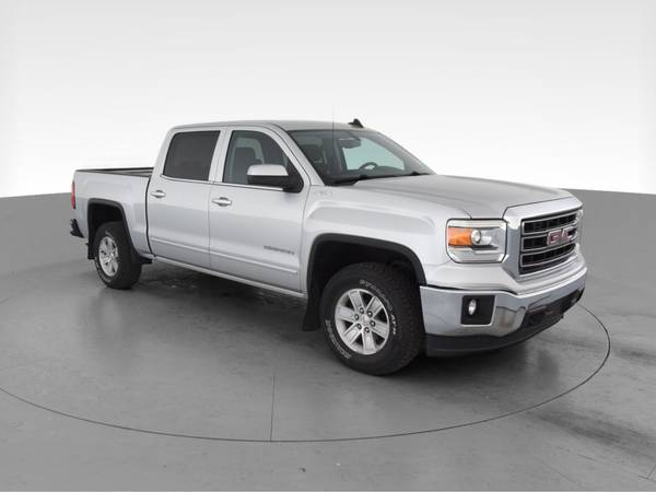 2015 GMC Sierra 1500 Crew Cab SLE Pickup 4D 6 1/2 ft pickup Silver -... for sale in Imperial Beach, CA – photo 15