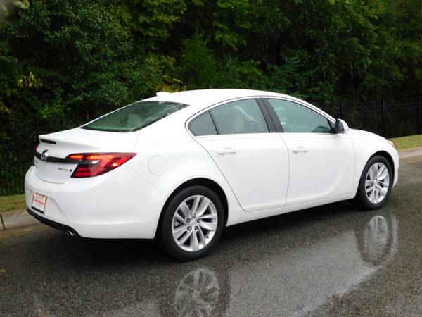 2016 *Buick* *Regal* *4dr Sedan Turbo FWD* WHITE for sale in Fayetteville, AR – photo 3