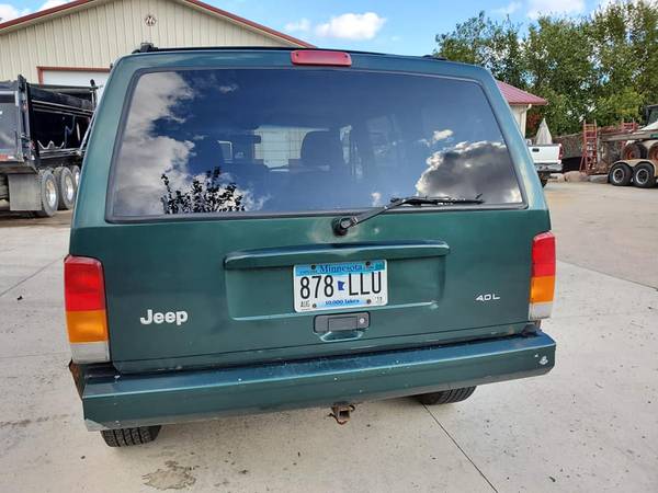 1999 Jeep Cherokee Classic for sale in Saint Paul, MN – photo 6