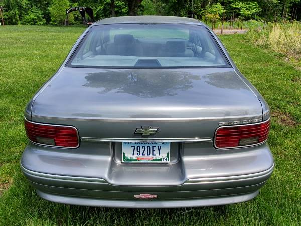 1994 chevy caprice classic for sale in Saint Meinrad, IN – photo 9