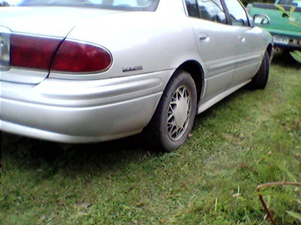 2001 Buick LeSabre Custom - cars & trucks - by owner - vehicle... for sale in Grand Forks, ND – photo 4