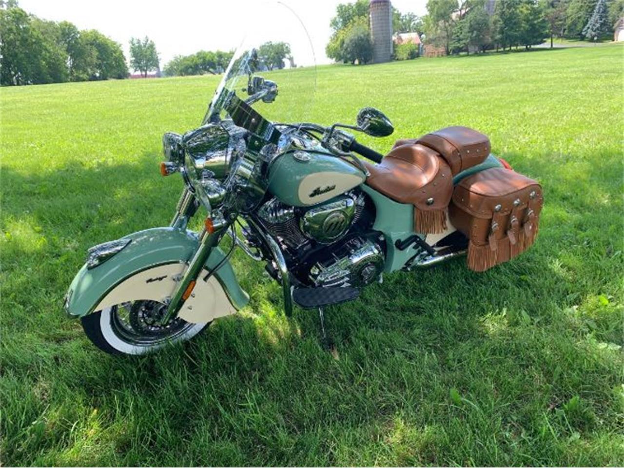 2017 Indian Chief for sale in Cadillac, MI – photo 2