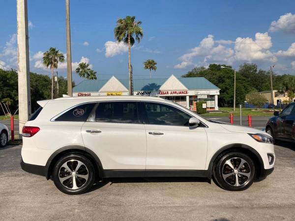 2016 Kia Sorento EX V6 4dr SUV - - by dealer - vehicle for sale in Kissimmee, FL – photo 5