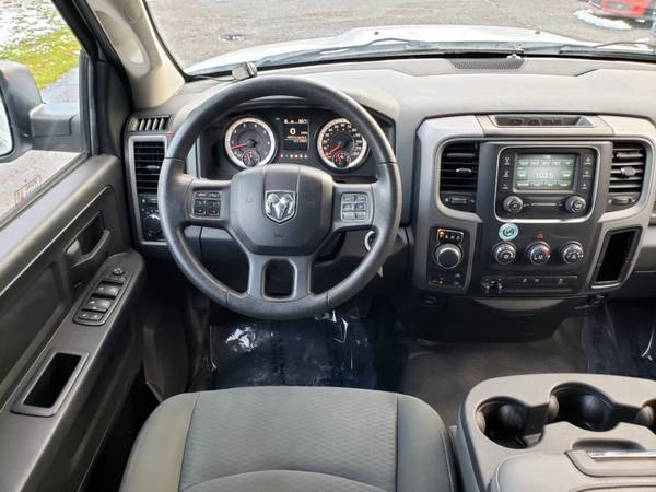 2015 Ram 1500 4WD 5.7 Hemi 4dr SLT~~~~DEAL~~~~Finance... for sale in East Windsor, CT – photo 16