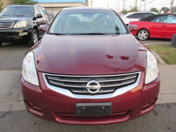 2010 Nissan Altima 4dr Sdn I4 CVT 2.5 S ***Guaranteed Financing!!! for sale in Lynbrook, NY – photo 7