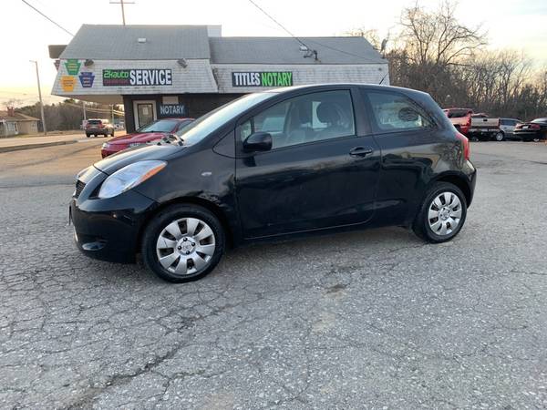 2008 Toyota Yaris Liftback - - by dealer - vehicle for sale in Jeannette, PA – photo 2