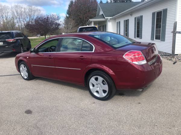 2007 Saturn Aura/Malibu - - by dealer - vehicle for sale in Suamico, WI – photo 2