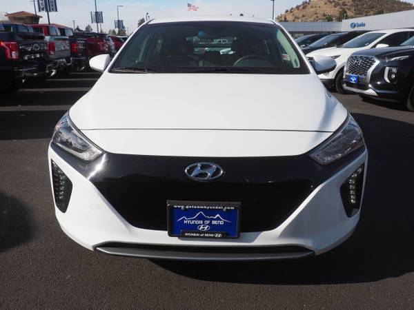 2019 Hyundai Ioniq Electric Base - - by dealer for sale in Bend, OR – photo 9