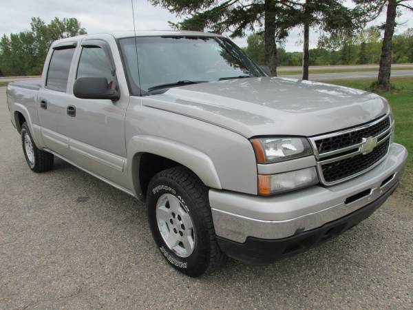 2006 Chevy Silverado LT 4X4 Crew-Cab (Clean!)WE FINANCE! for sale in Shakopee, MN