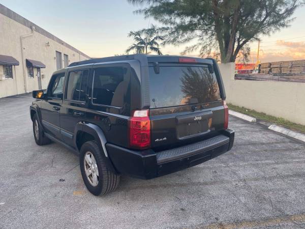 2008 Jeep Commander - cars & trucks - by owner - vehicle automotive... for sale in Hialeah, FL – photo 4