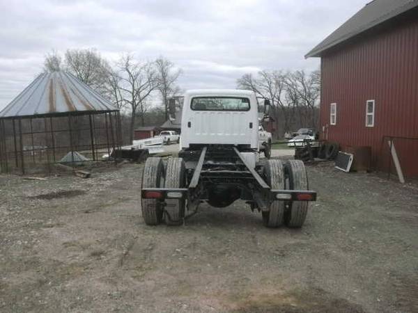 2007 Freightliner M2 - - by dealer - vehicle for sale in Spring Grove, WI – photo 3