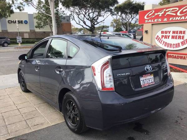 2013 Toyota Prius 4 1-OWNER! NAVIGATION! BACK UP CAMERA! LEATHER! for sale in Chula vista, CA – photo 6