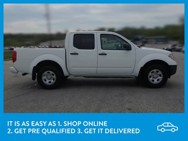 2017 Nissan Frontier Crew Cab S Pickup 4D 5 ft pickup White for sale in Chattanooga, TN – photo 10