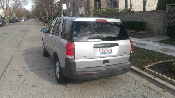 04 Saturn Vue V6 FWD - cars & trucks - by owner - vehicle automotive... for sale in Chicago, IL – photo 3