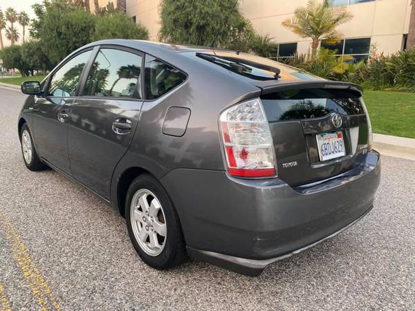 2007 Toyota Prius Hybrid 136k miles - cars & trucks - by dealer -... for sale in Panorama City, CA – photo 7