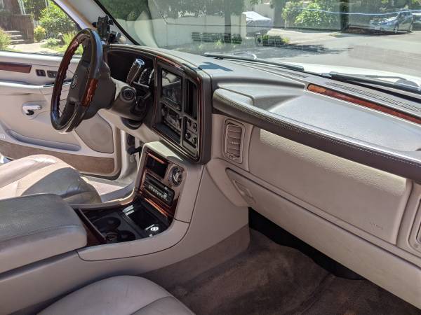 2006 CADILLAC ESCALADE ESV - cars & trucks - by owner - vehicle... for sale in Los Osos, CA – photo 11