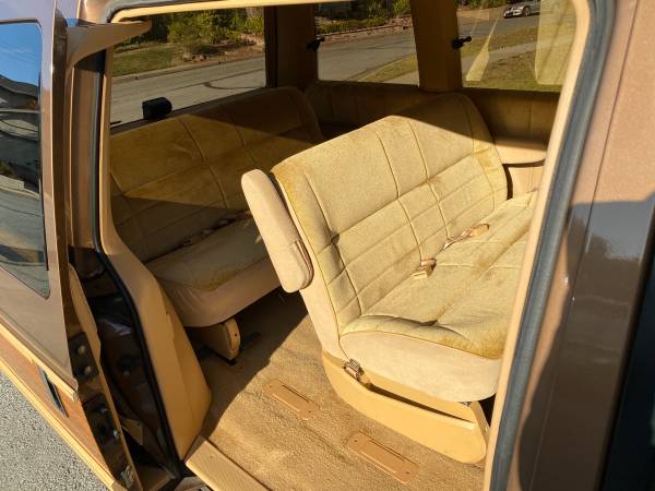 1987 Dodge Caravan le, minivan, low miles, excellent condition, -... for sale in San Mateo, CA – photo 16