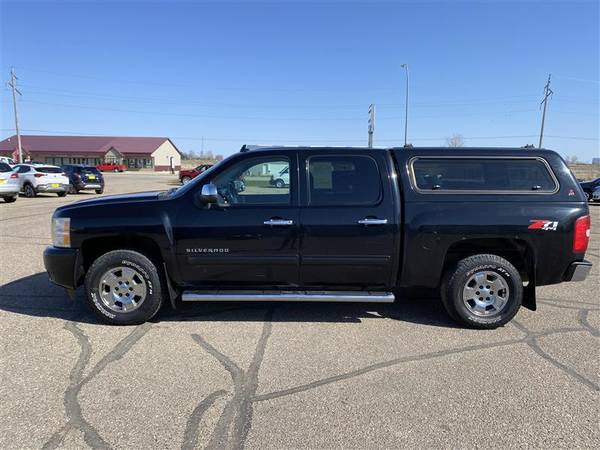 2011 Chevrolet Silverado 1500 LT Crew Cab - - by for sale in Webster, SD – photo 4