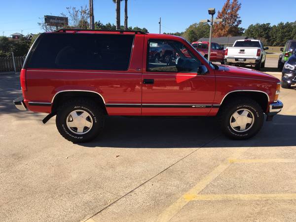 1997 Chevy Tahoe 4x4 81,239 Original Miles. - cars & trucks - by... for sale in Tyler, AR – photo 10