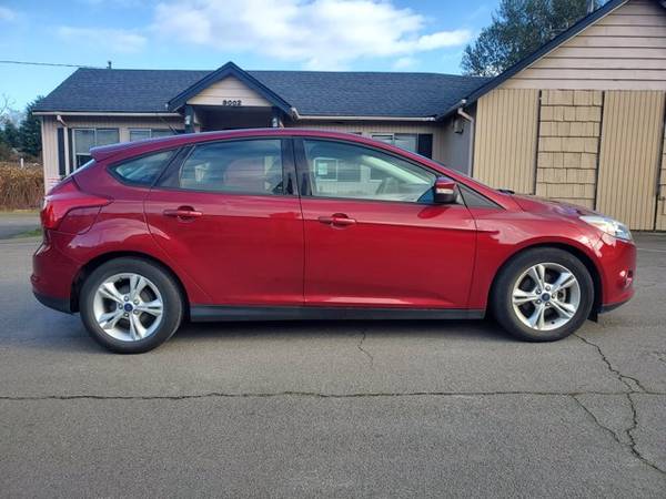 2014 Ford Focus 5dr HB SE - 77K MILES - - by dealer for sale in Seattle, WA – photo 2