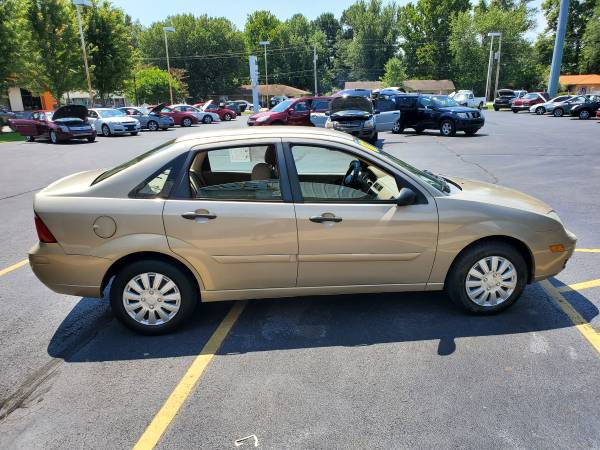 2007 Ford Focus $499dn! - cars & trucks - by dealer - vehicle... for sale in Bentonville, AR – photo 5