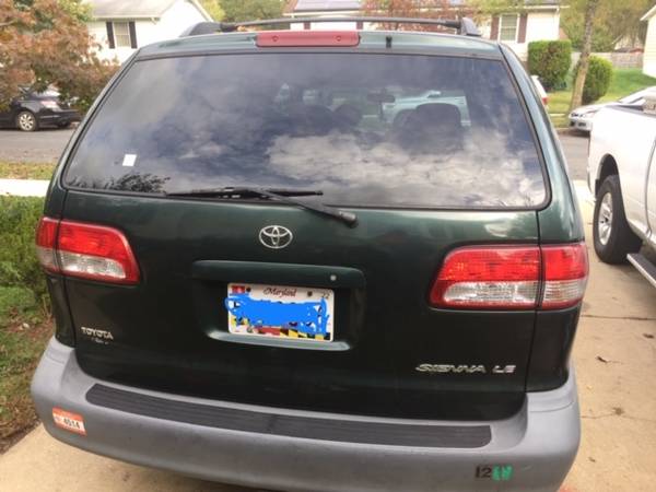 2001 Toyota Sienna Very Good condition - cars & trucks - by owner -... for sale in Hyattsville, District Of Columbia – photo 2