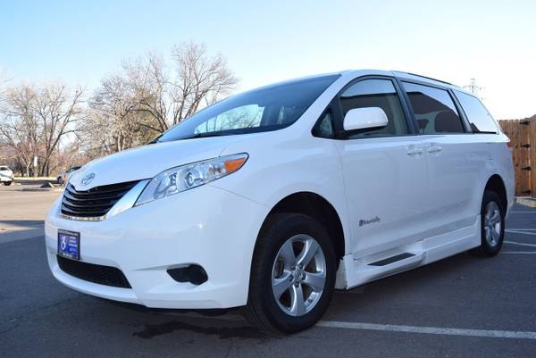 2014 Toyota Sienna LE WHITE - - by dealer for sale in Denver, NM – photo 10