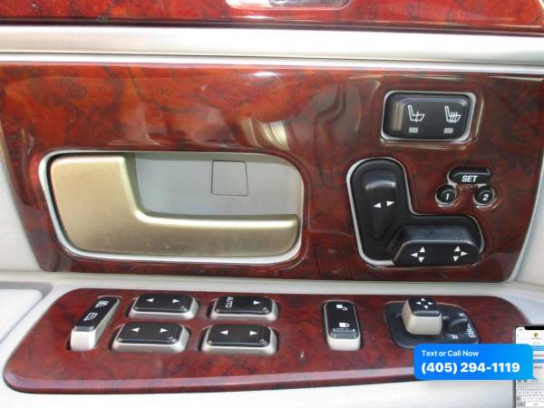 2005 Lincoln Town Car Signature Limited 4dr Sedan $0 Down WAC/ Your... for sale in Oklahoma City, OK – photo 11