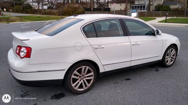 2007 Volkswagen Passat - Very Low Miles - cars & trucks - by owner -... for sale in Potomac, District Of Columbia – photo 4