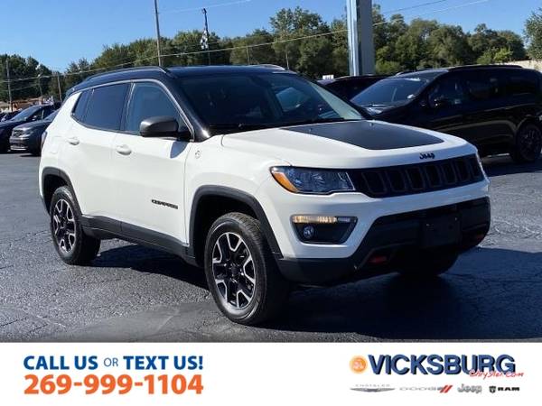 2019 Jeep Compass Trailhawk - cars & trucks - by dealer - vehicle... for sale in Vicksburg, MI – photo 3