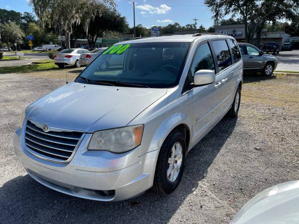 CHRYSLER TOWN & COUNTRY - cars & trucks - by dealer - vehicle... for sale in Gainesville, FL – photo 2