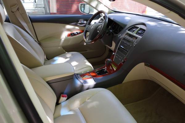 2011 Lexus ES350 4 Door Sedan Beige 24, 200 Miles Original Owner for sale in Portland, OR – photo 13