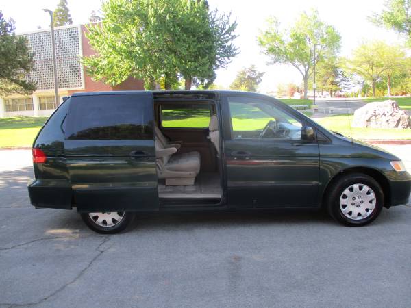 2001 Honda Odyssey Van, FWD, auto, 6cyl 3rd row, smog, SUPER for sale in Sparks, NV – photo 3