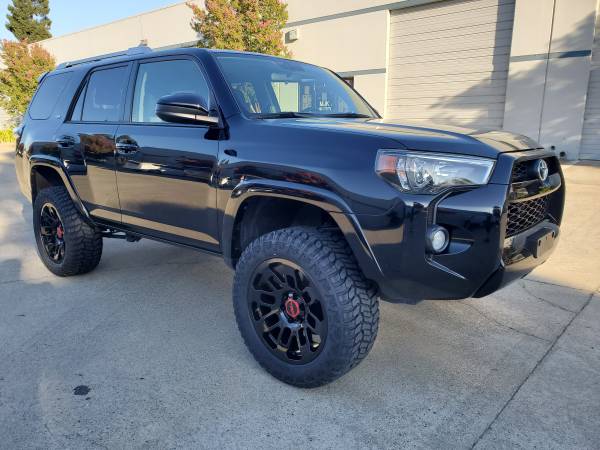 2017 TOYOTA 4RUNNER LIFTED 20S W/33, 27000 MILES for sale in Rancho Cordova, CA – photo 7