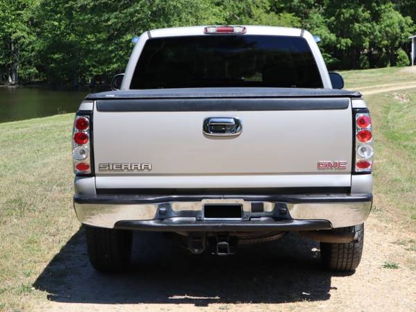 2005 GMC Sierra 1500 Ext Cab SLE - - by dealer for sale in Zebulon, NC – photo 4